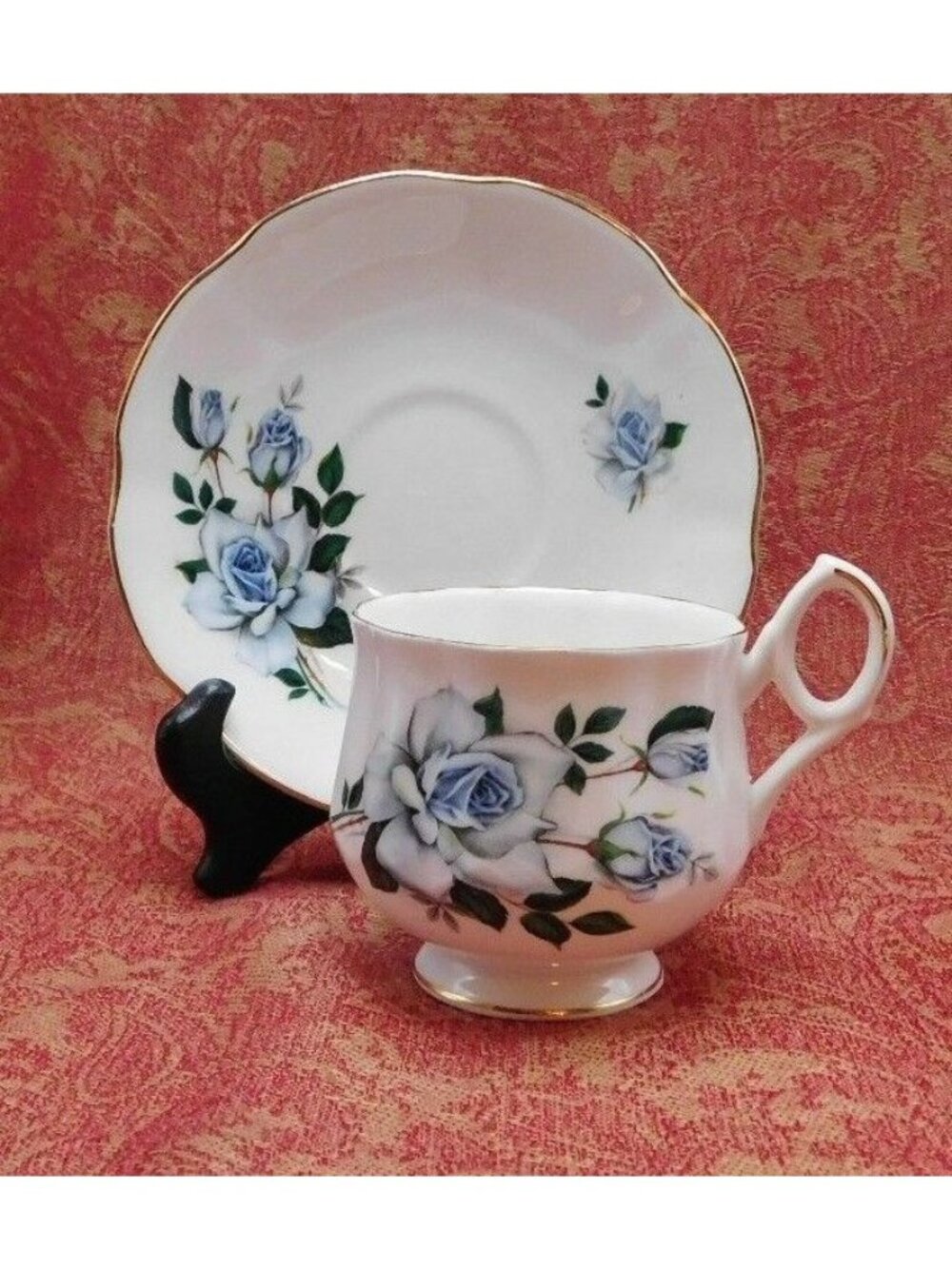 ROYAL DOVER BLUE ROSES CUP & SAUCER